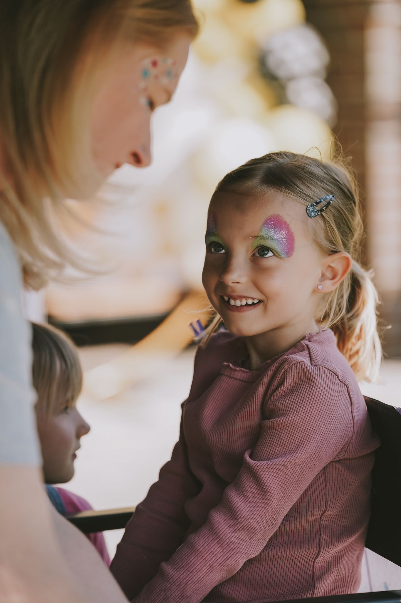 Kinderschminken Regenbogen